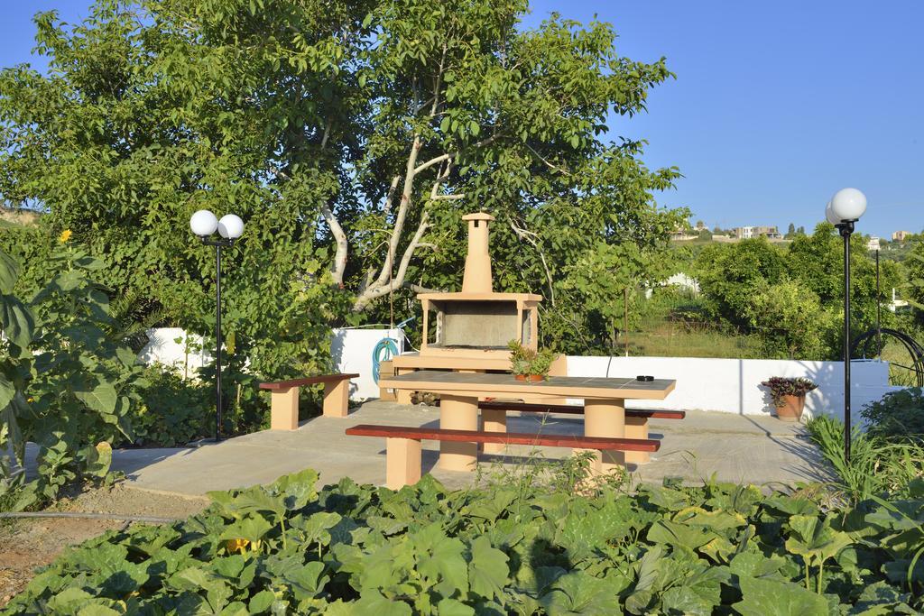 Sofoklis Apts Stalós Dış mekan fotoğraf